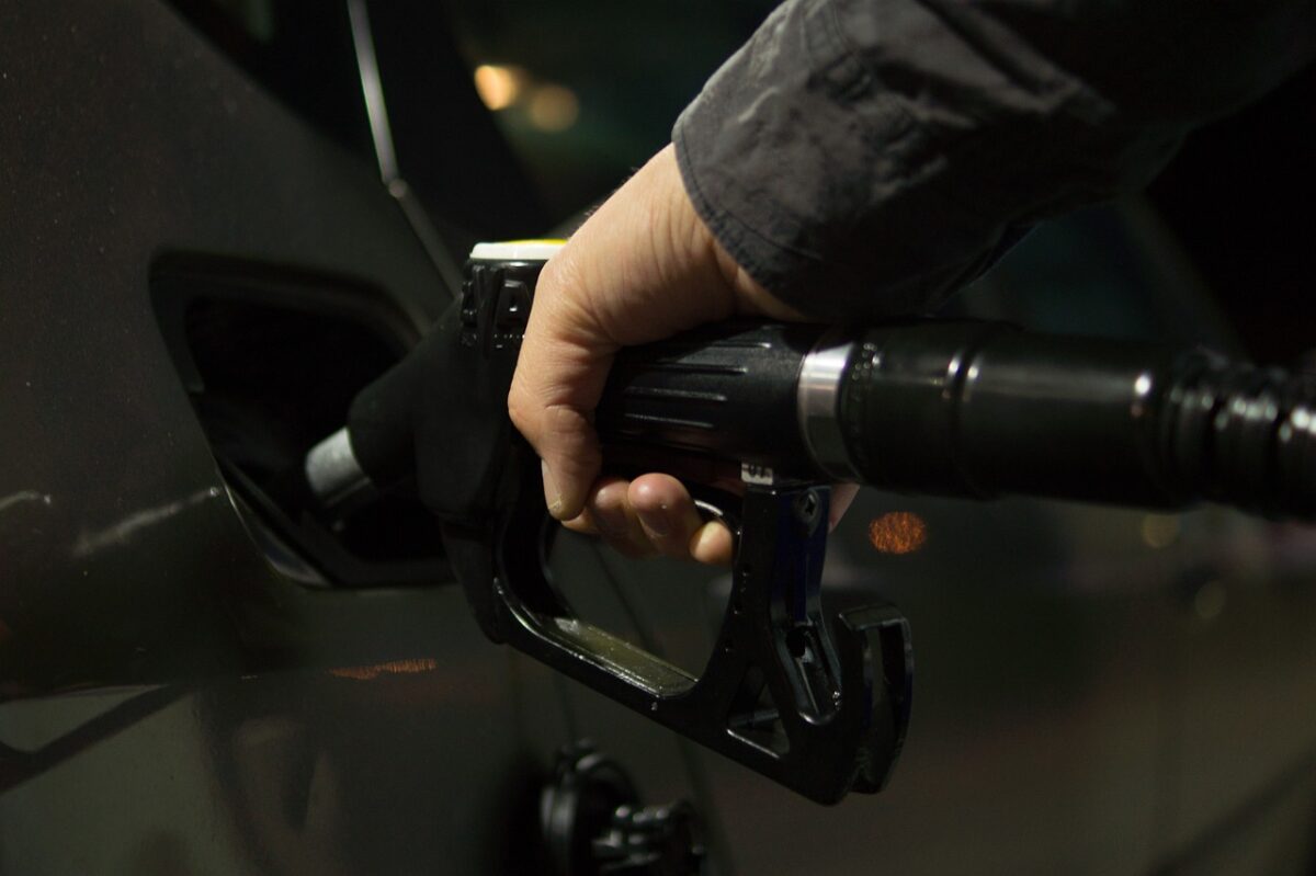 Nuove accise su benzina e diesel: cosa cambia da oggi