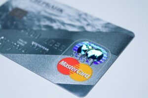 POS non obbligatorio per i tabaccai: la sentenza che cambia le regole sui pagamenti elettronici