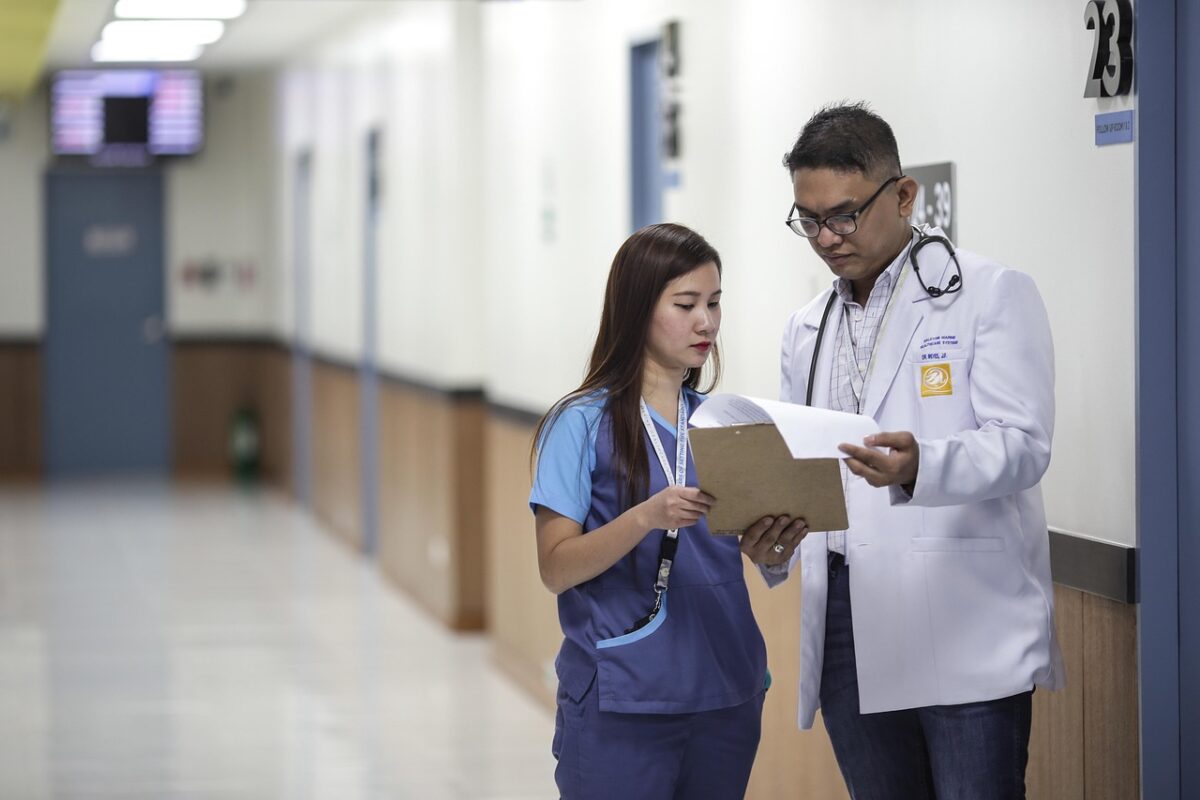 Fattura elettronica vietata per spese sanitarie ai privati
