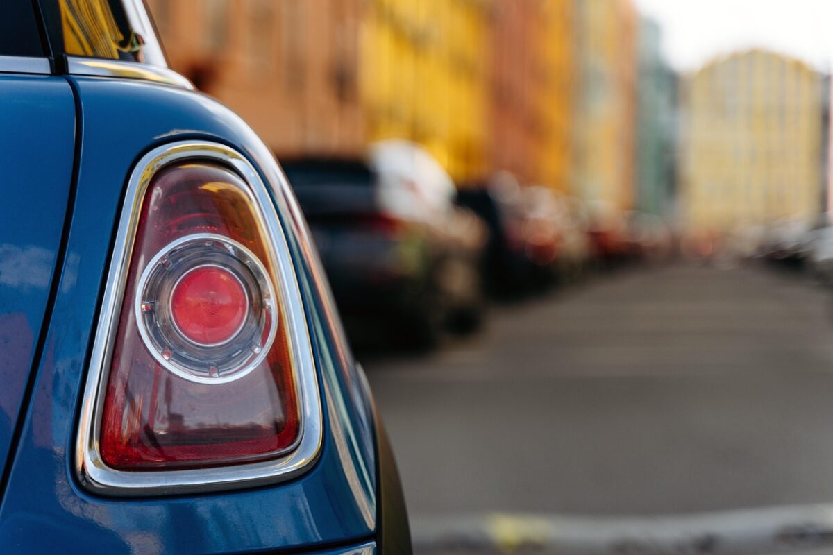 Novità fiscali 2025: auto aziendali, addio alle emissioni