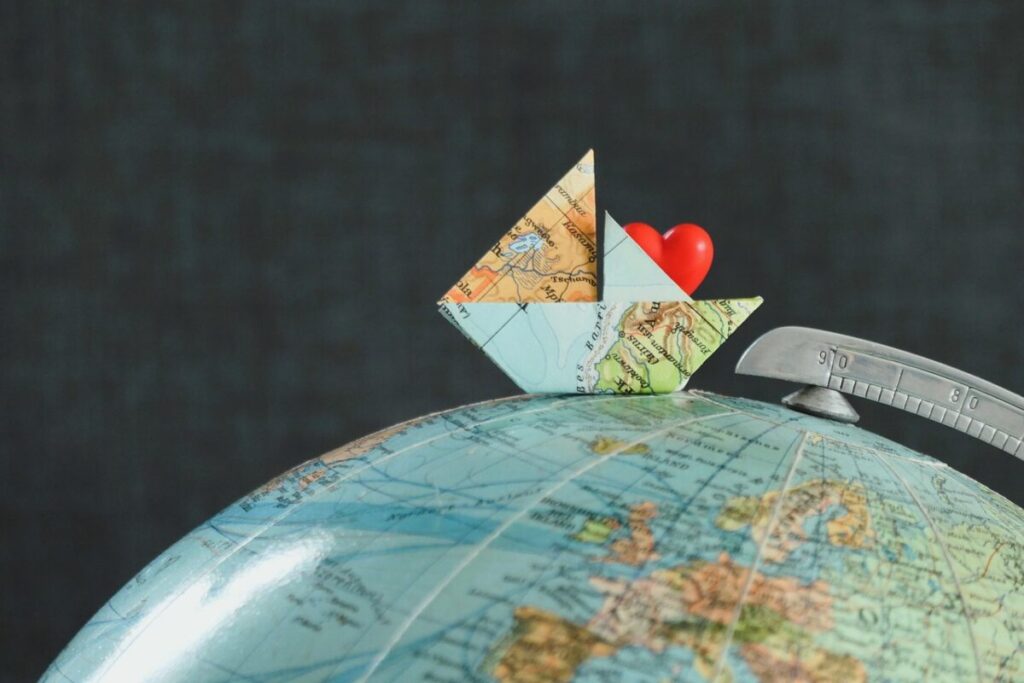 Viaggi in UE: obbligatoria la Carta d’Identità Elettronica Viaggi in UE: obbligatoria la Carta d’Identità Elettronica