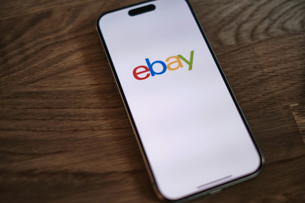 Vendere su Ebay e Vinted: ma poi devo dichiarare i guadagni?