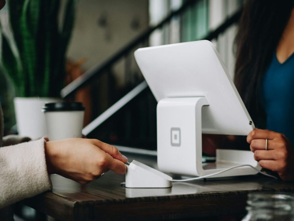 Vendere su Ebay e Vinted: ma poi devo dichiarare i guadagni?