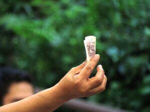 Germania, pensioni nel mirino: arriva il piano “paghetta” per i bambini