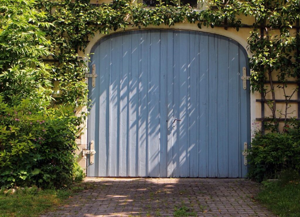 Garage e seminterrati diventano case: il Lazio approva la legge 171 Garage e seminterrati diventano case: il Lazio approva la legge 171