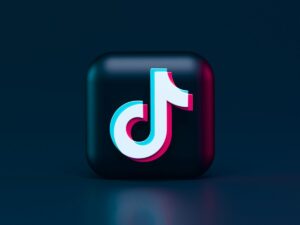 TikTok, addio Cina: ora sarà nelle mani degli USA