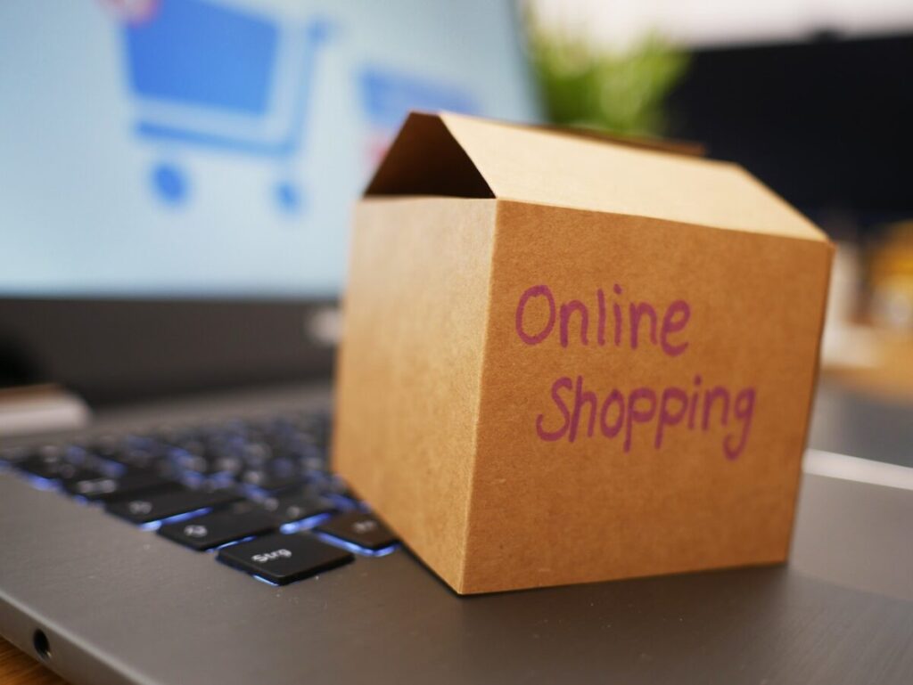 Amazon sfida Temu: arriva Haul, lo store low-cost in Italia Amazon sfida Temu: arriva Haul, lo store low-cost in Italia