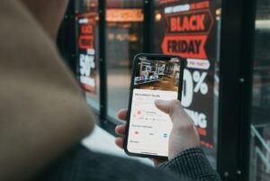 Black Friday colpisce ancora: numeri da record nel 2025 (ed è appena iniziato)