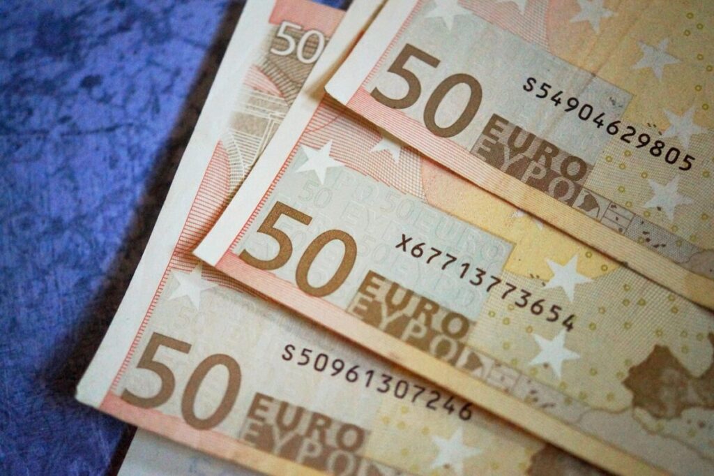 Bonus Casa ed Ecobonus, conto alla rovescia per la scadenza ENEA: cosa fare entro la data limite Bonus Casa ed Ecobonus, conto alla rovescia per la scadenza ENEA: cosa fare entro la data limite